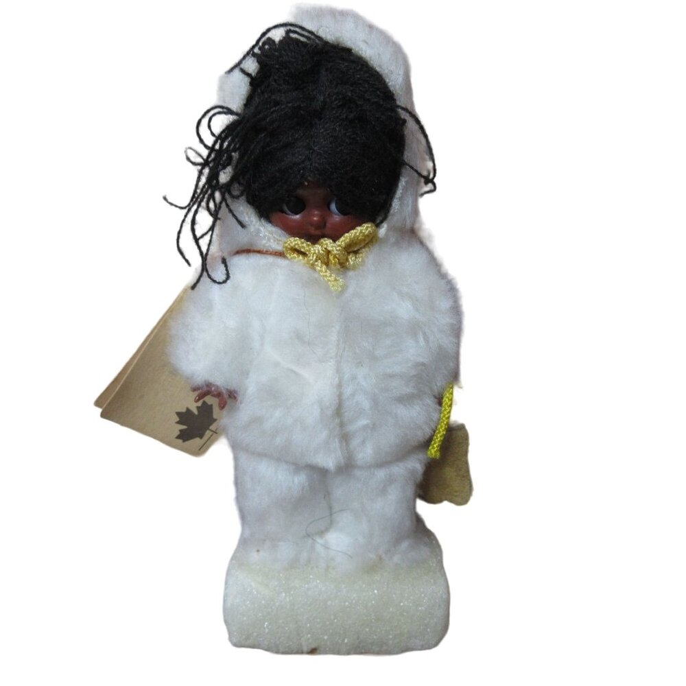 Indien Art Eskimo Doll - Vintage Made in Canada 7" tall